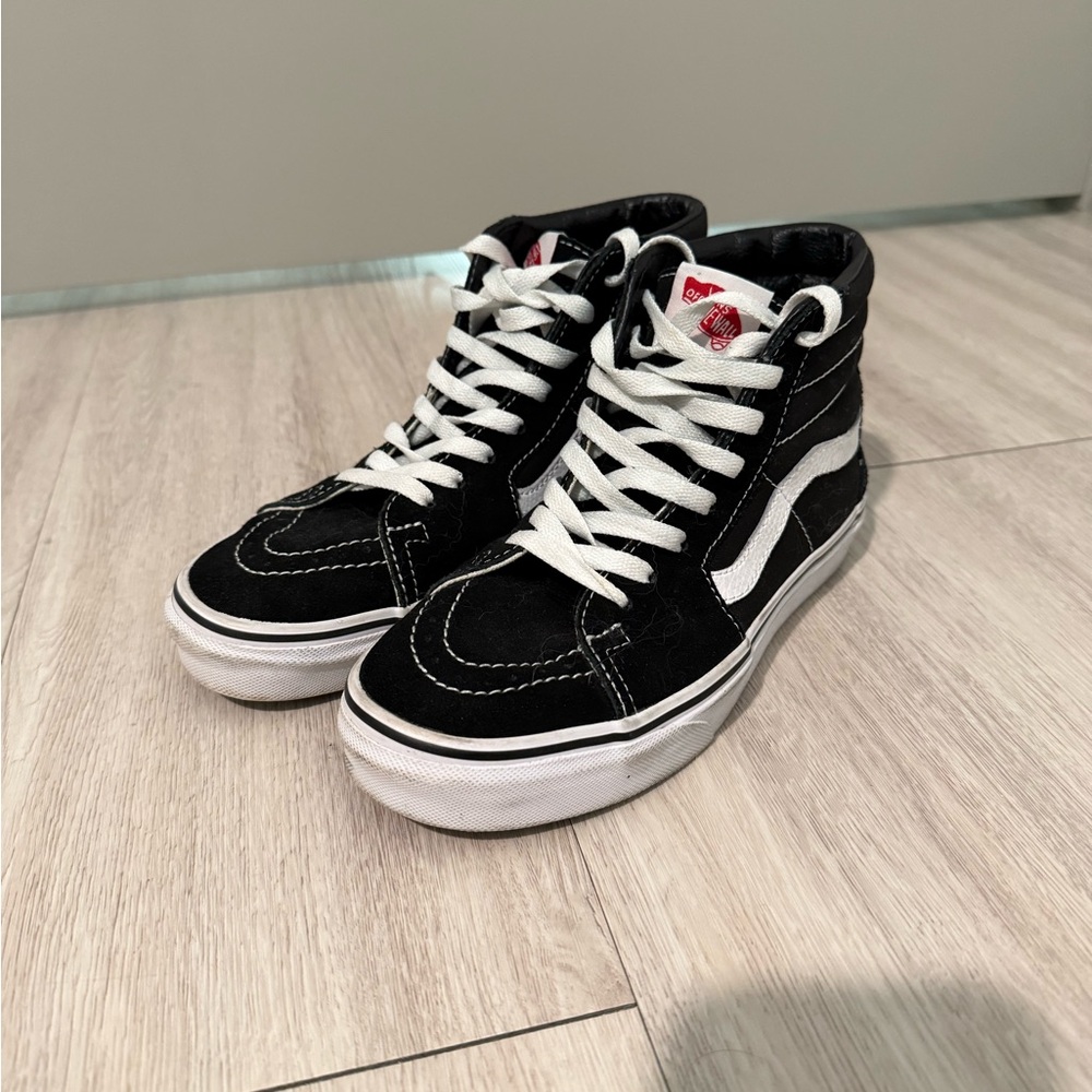 Vans Sk8-Hi Black High Top Sneakers Women’s Size 6.5